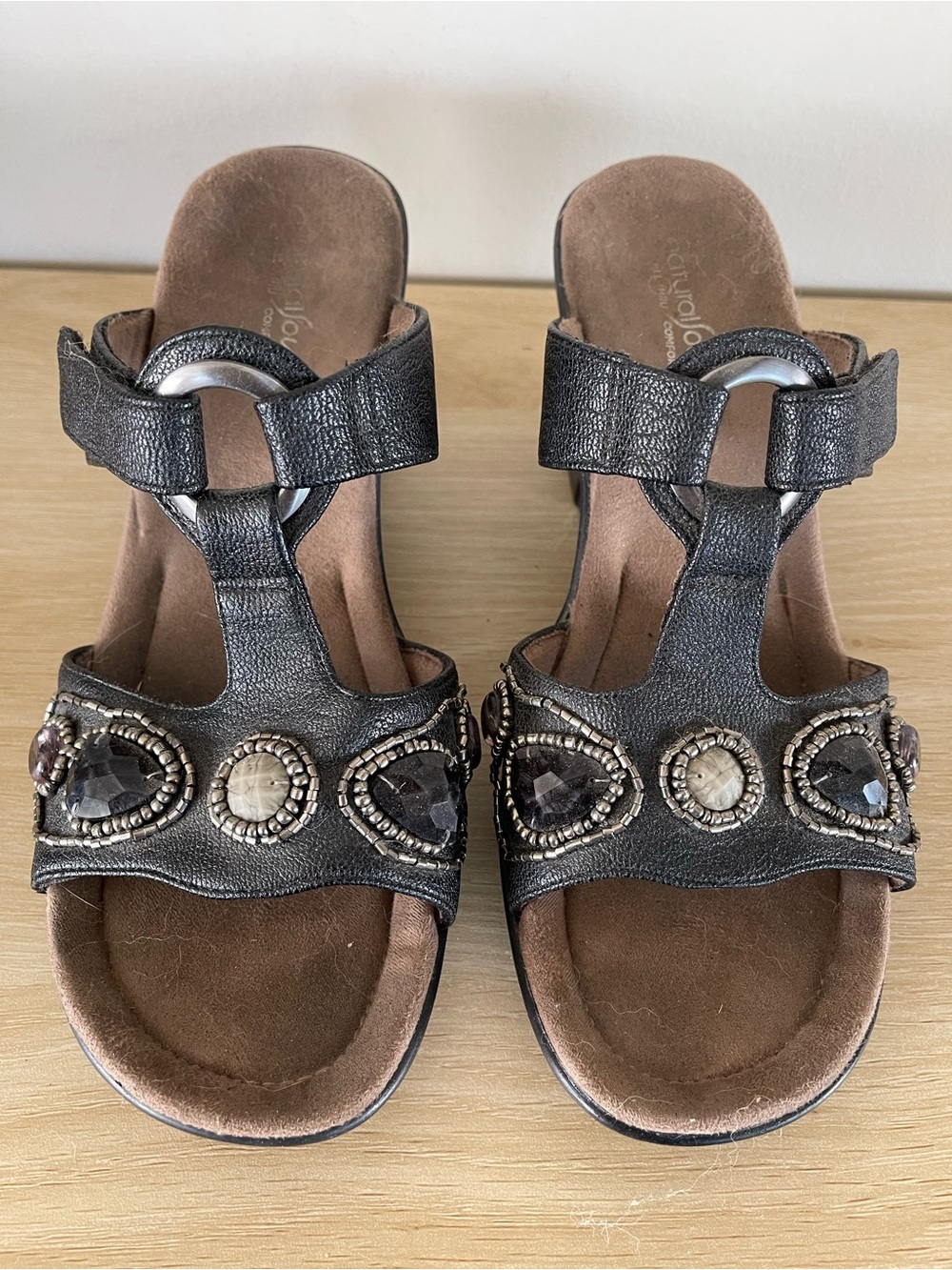 Natural Soul by Naturalizer Slip On Gemstone Beaded Sandals 9.5M Reesa